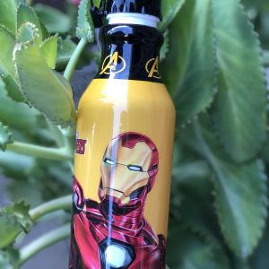 GARRAFA RETRÔ HOMEM DE FERRO 500ML PLASÚTIL